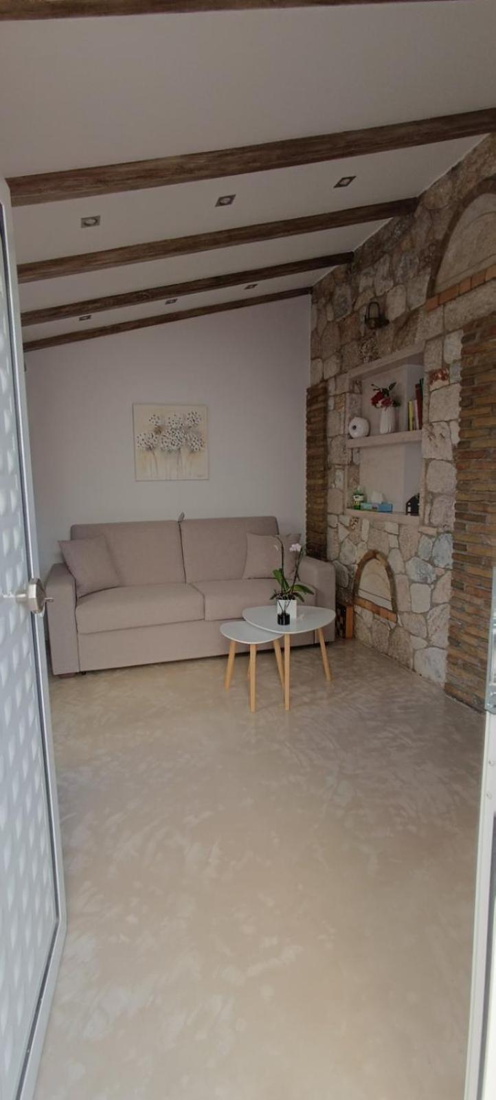 Apartamento Boutique Eptalofos 15Min From Airport And Sea Kouvarás Exterior foto
